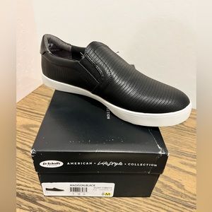 Casual Dr. Scholl’s slip on